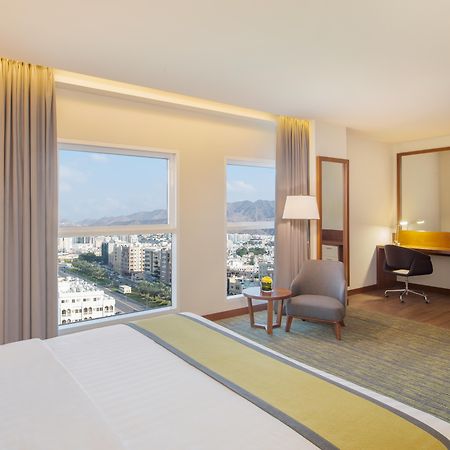 Wyndham Garden Muscat Al Khuwair Hotel Bagian luar foto